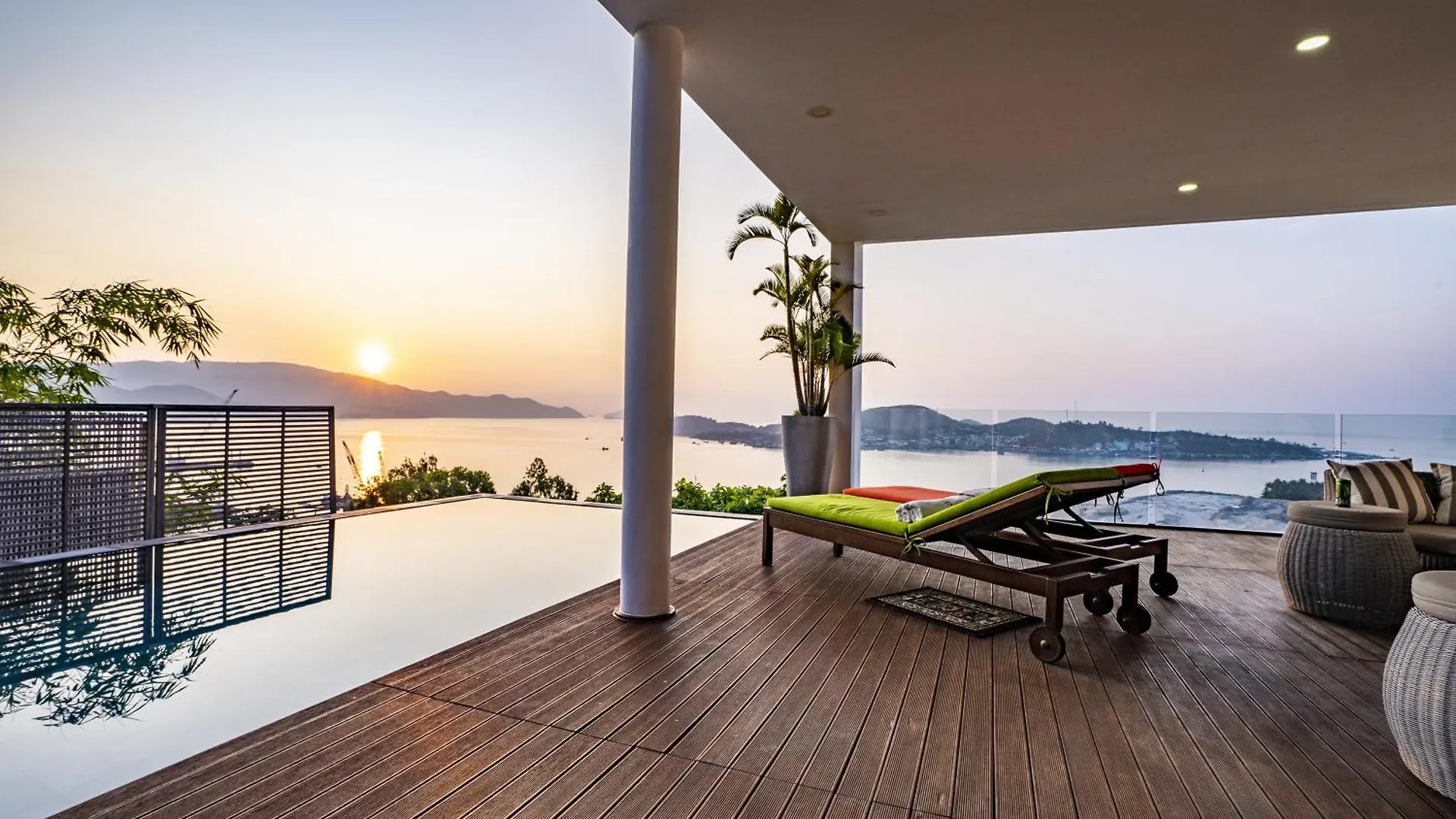 Ocean Front Villa Нячанг Вьетнам