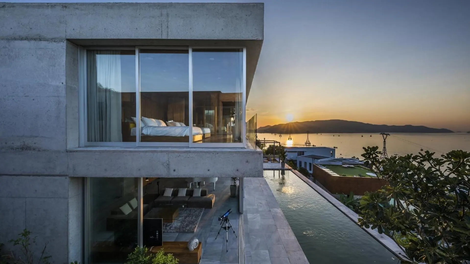 Ocean Front Villa Нячанг Вьетнам